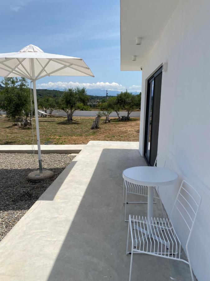 Lefko Apartments Ταυρωνίτης Εξωτερικό φωτογραφία